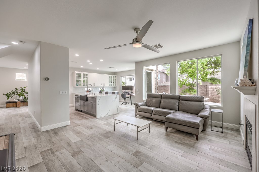 1340 Tempo Street Property Photo 6