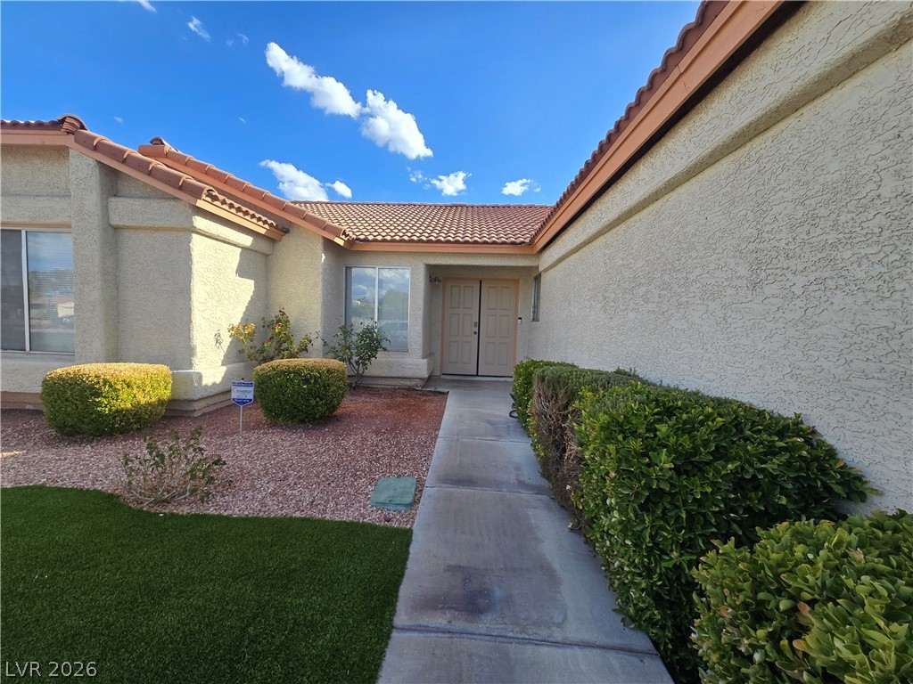 6413 Sterling Springs Parkway Property Photo 4
