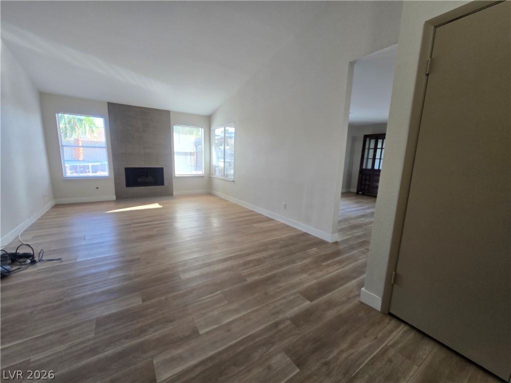 6413 Sterling Springs Parkway Property Photo 5