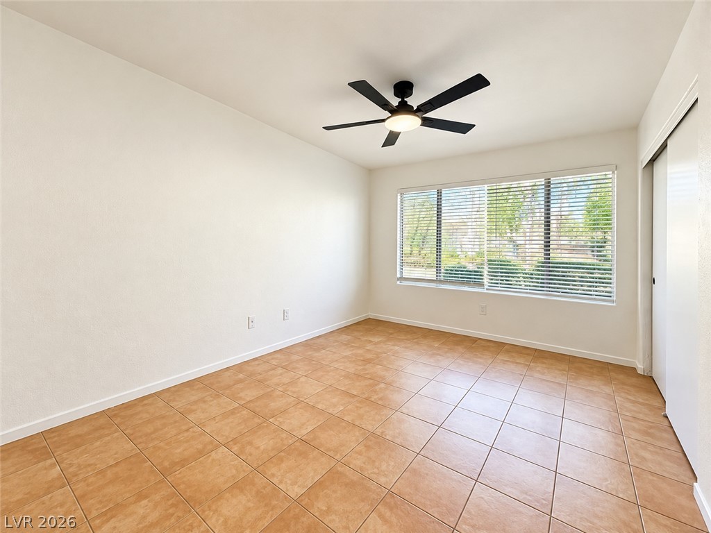 5229 Caspian Springs Drive 102 Property Photo 11