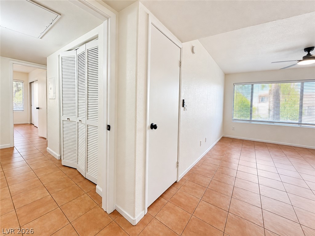 5229 Caspian Springs Drive 102 Property Photo 20