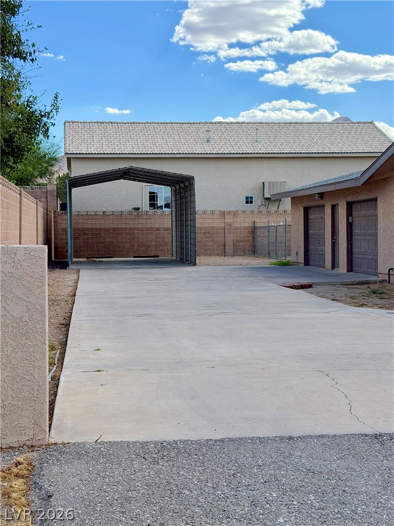 1571 Turf Drive Property Photo 3