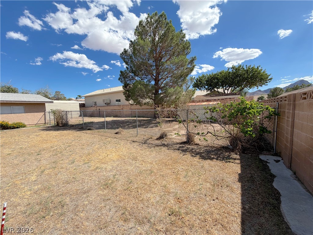 1571 Turf Drive Property Photo 14