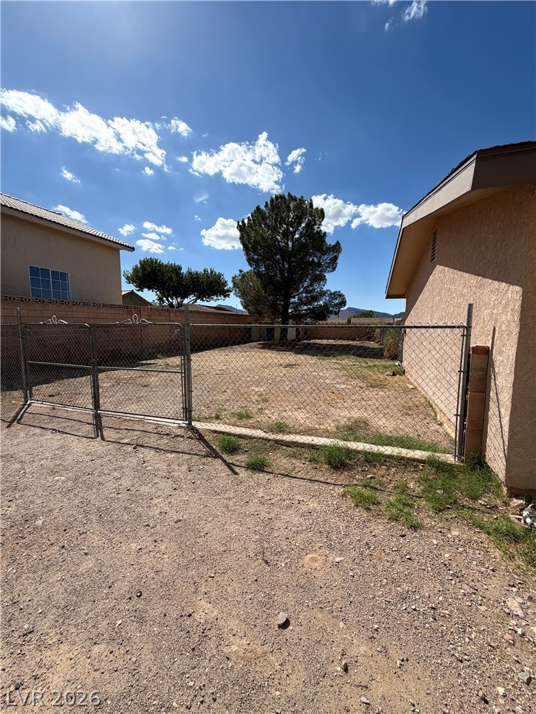 1571 Turf Drive Property Photo 16