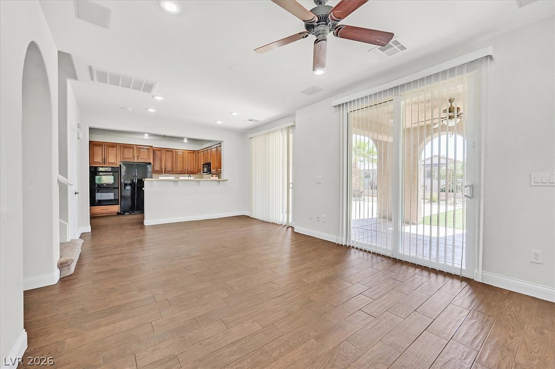 11921 Love Orchid Lane Property Photo 9