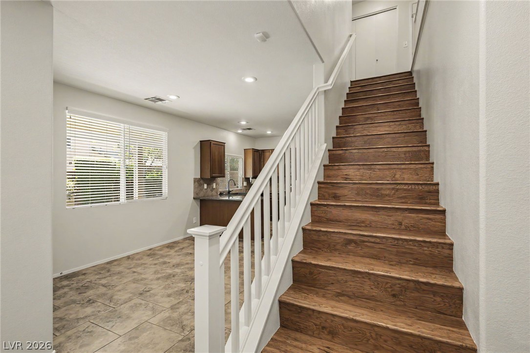 10643 Bandera Mountain Lane Property Photo 7
