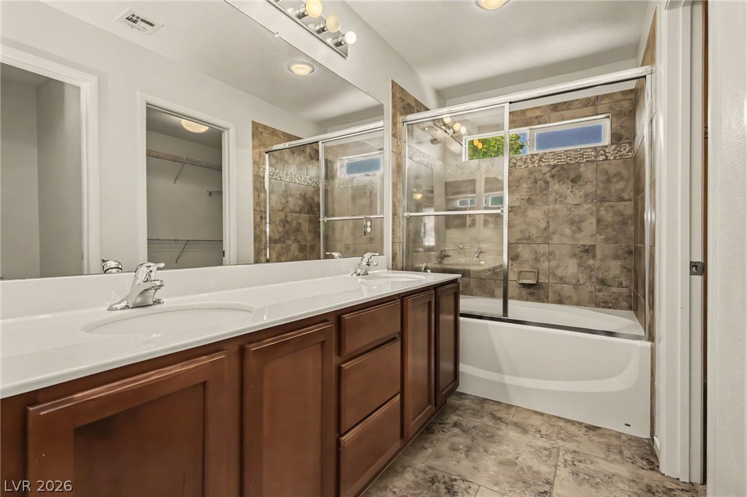 10643 Bandera Mountain Lane Property Photo 20