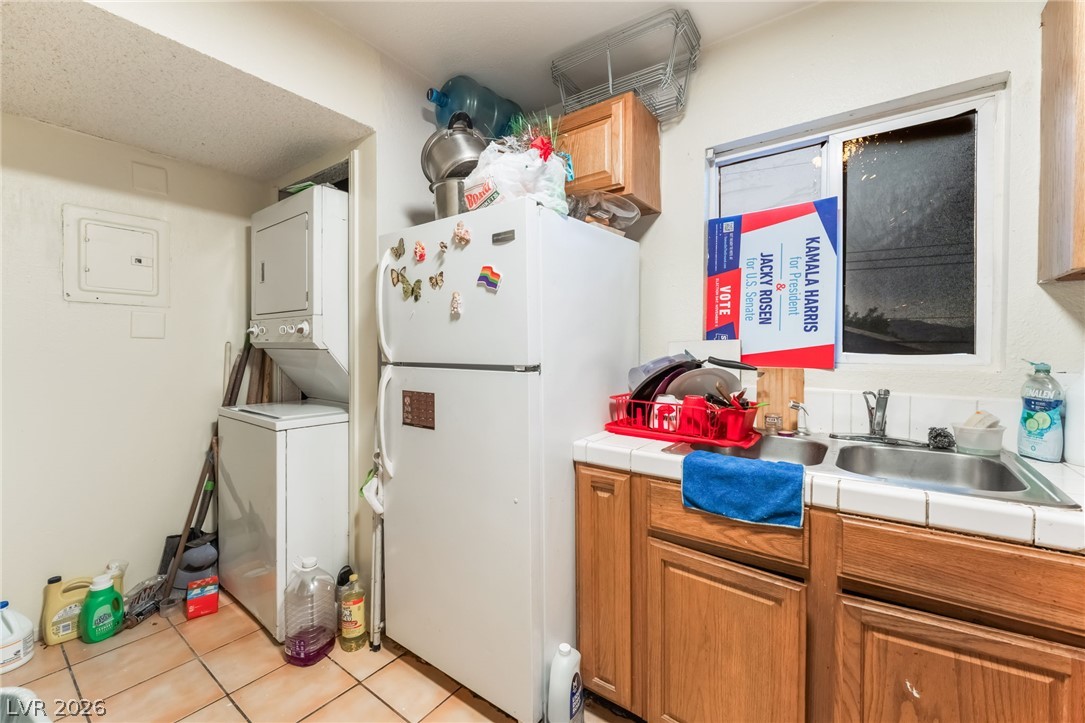 828 Sagman Street Property Photo 56