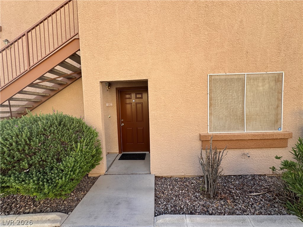 1050 East Cactus Avenue 1082 Property Photo 3