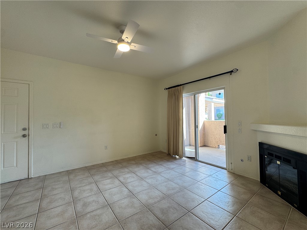 1050 East Cactus Avenue 1082 Property Photo 7