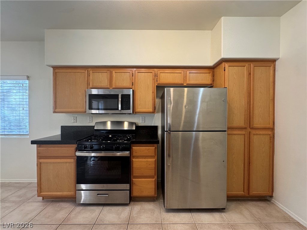 1050 East Cactus Avenue 1082 Property Photo 13