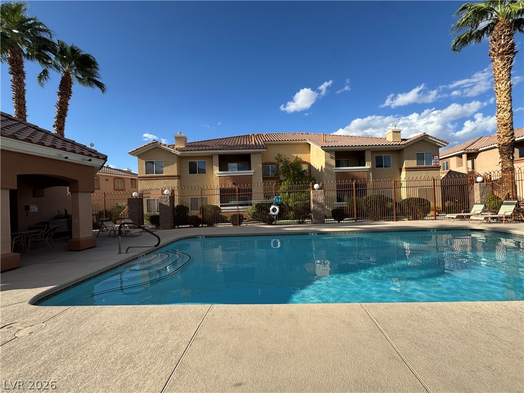 1050 East Cactus Avenue 1082 Property Photo 28