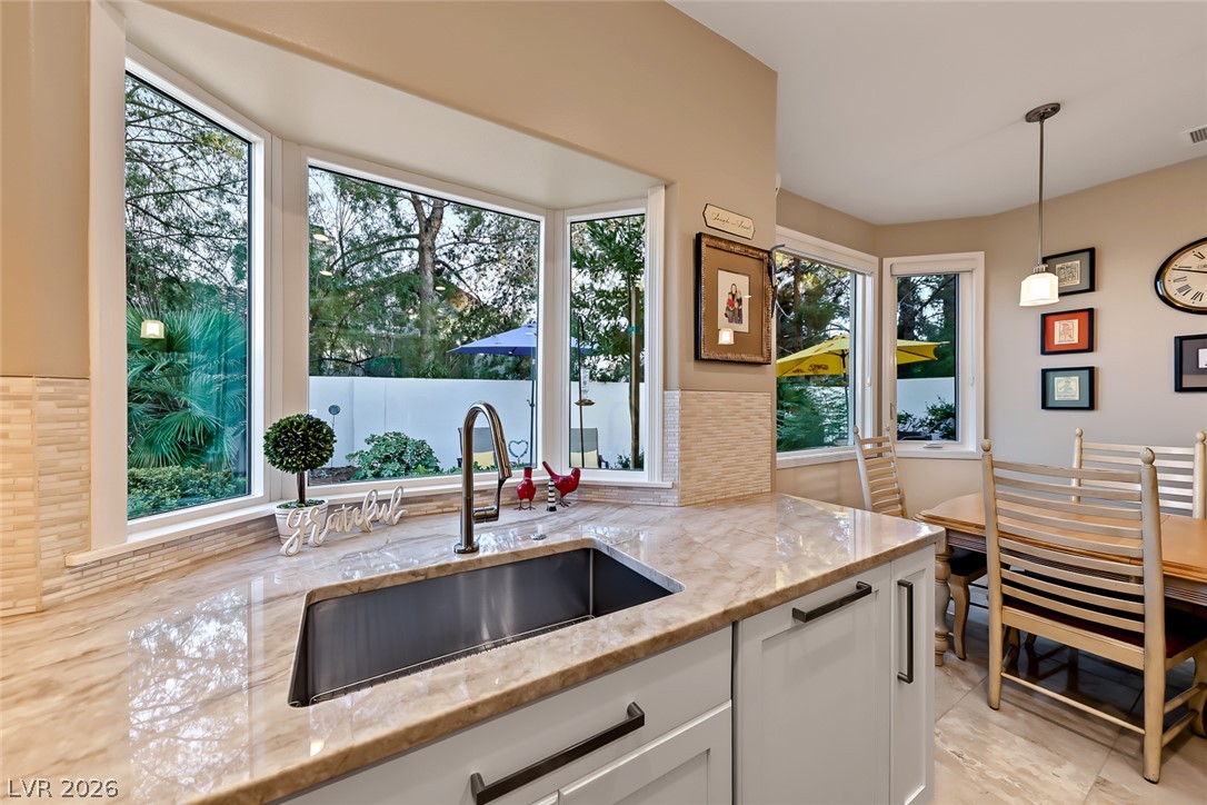 1608 Taylor Woodrow Drive Property Photo 16