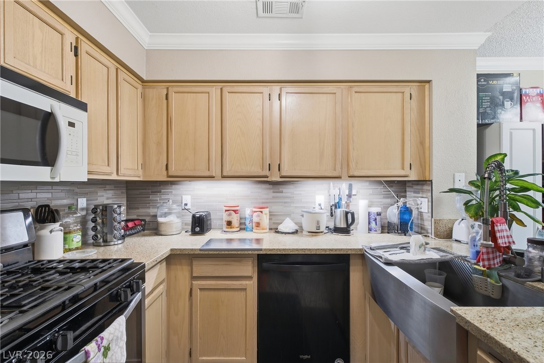2121 Willowbury Drive C Property Photo 19