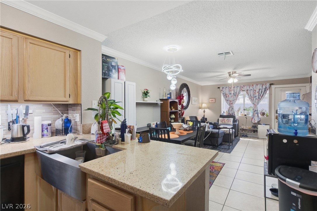 2121 Willowbury Drive C Property Photo 20