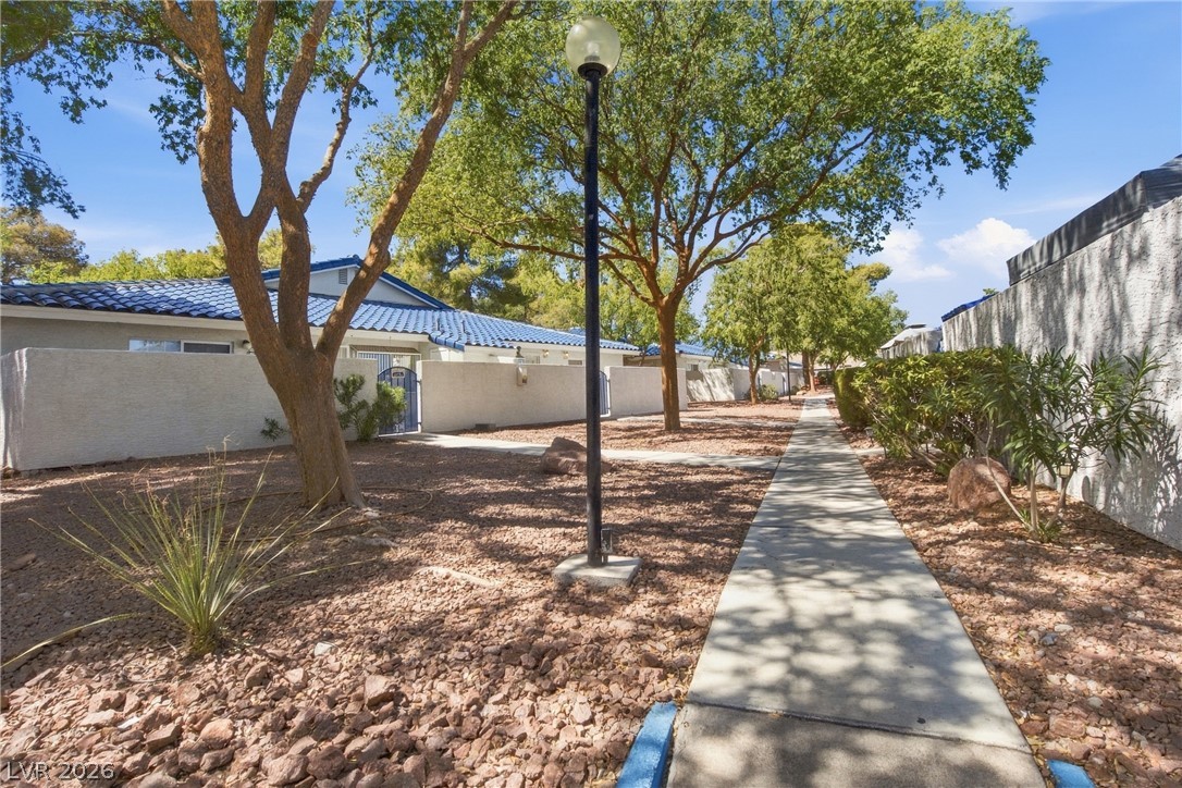 2121 Willowbury Drive C Property Photo 44