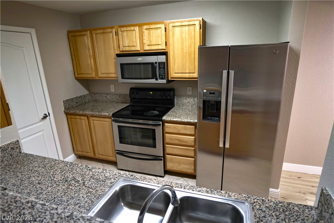 5055 West Hacienda Avenue 2017 Property Photo 8