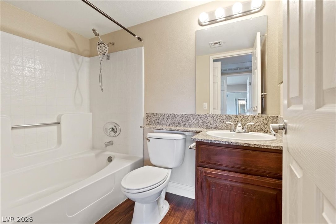 5154 South Jones Boulevard 203 Property Photo 19