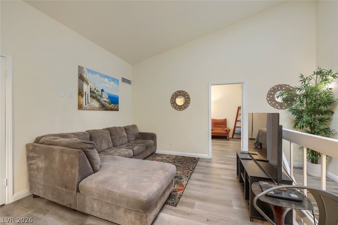 4951 Schumann Drive Property Photo 18