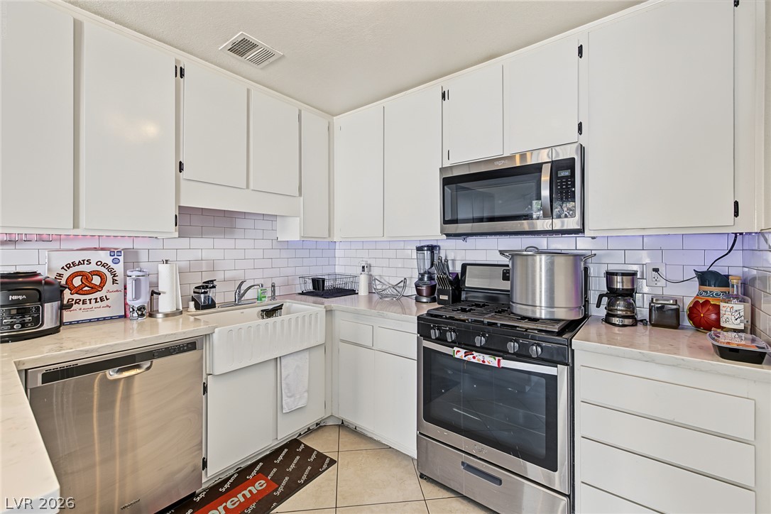 6992 Quarry Drive Property Photo 14