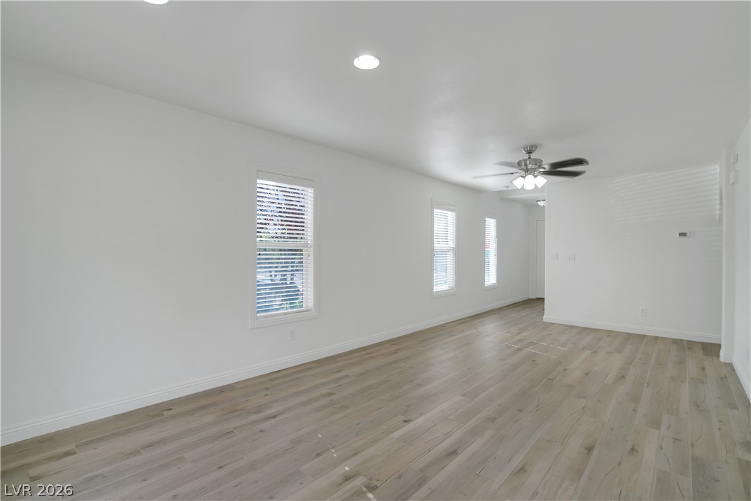 10250 Headrick Drive Property Photo 7