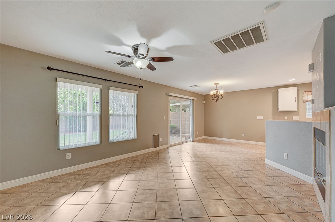 5017 Diamond Ranch Avenue Property Photo 4