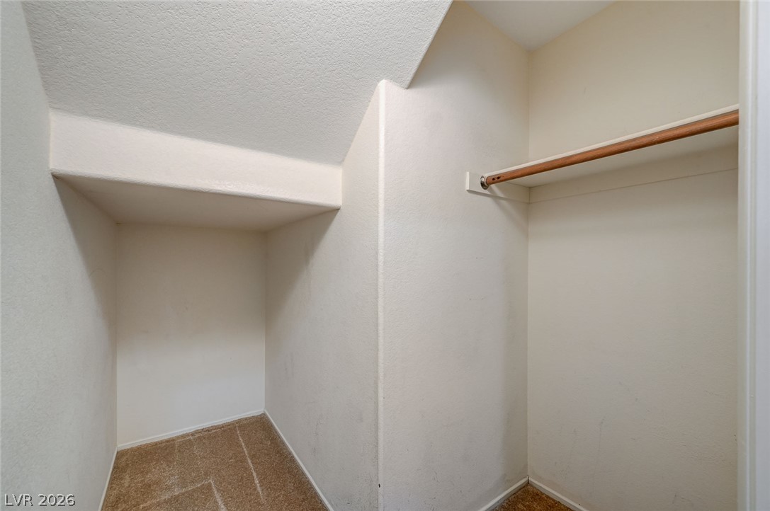 5017 Diamond Ranch Avenue Property Photo 5