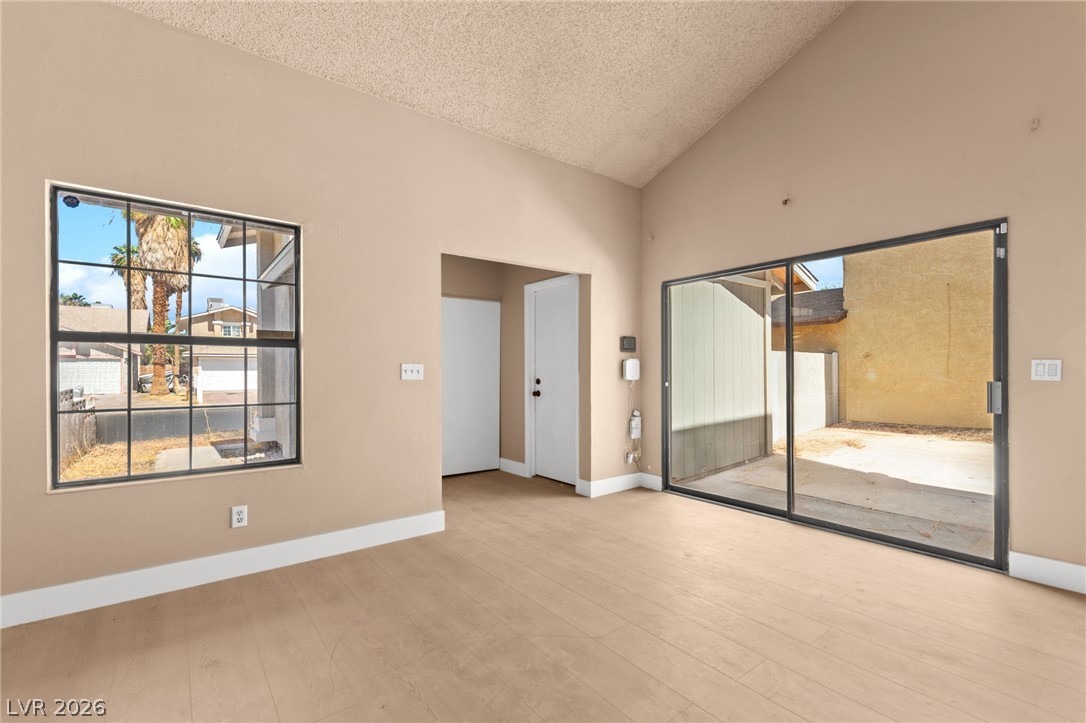 5559 Big Sea Street Property Photo 11