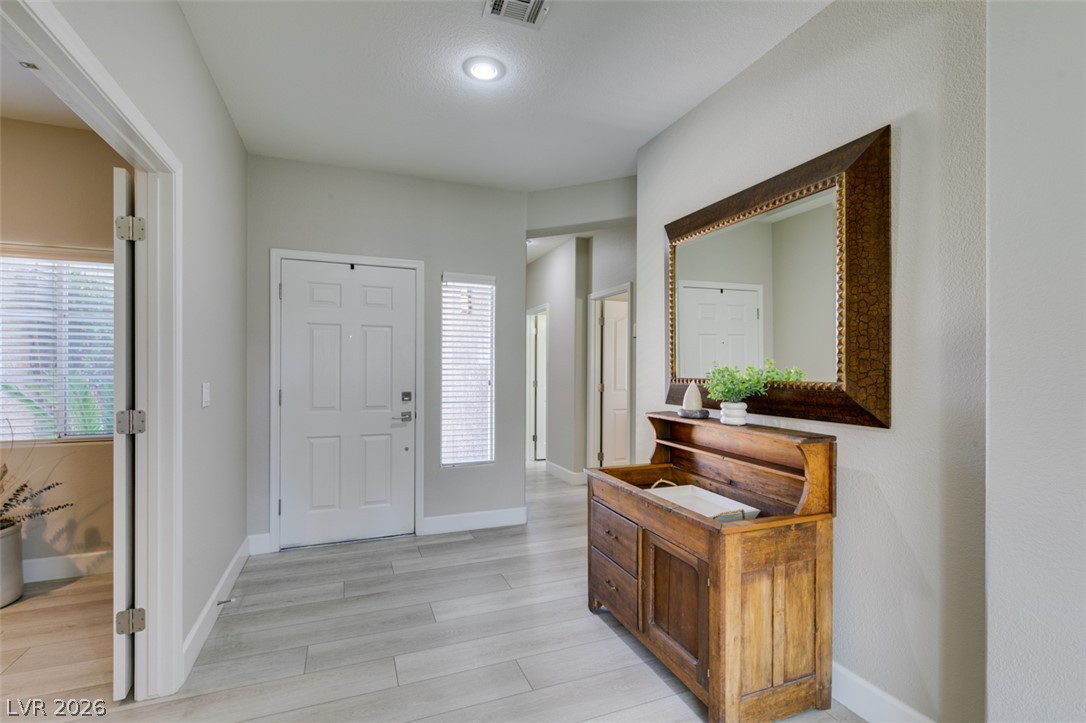 1303 Dressen Avenue Property Photo 5