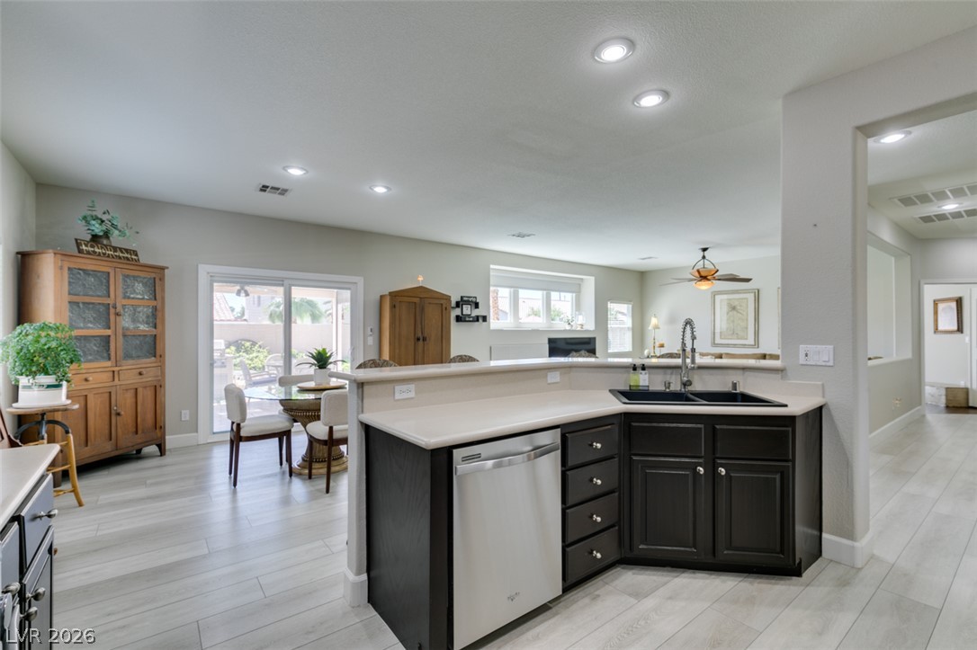1303 Dressen Avenue Property Photo 9