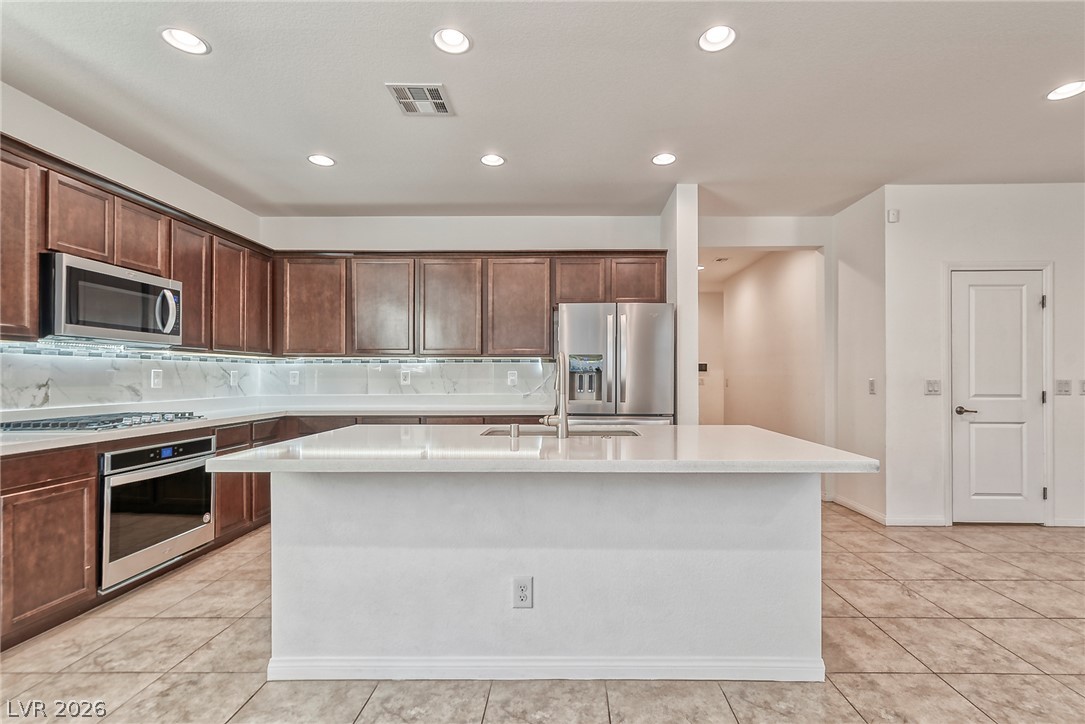 9851 Poplar Point Avenue Property Photo 12