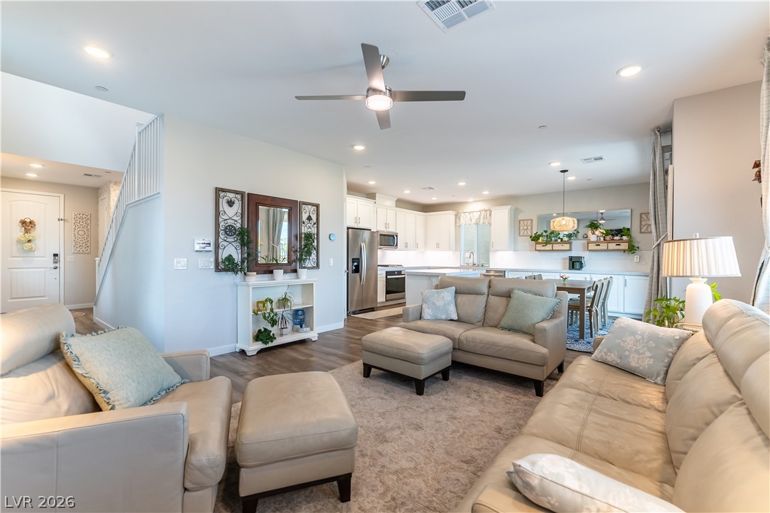 10583 Valletta Avenue Property Photo 11