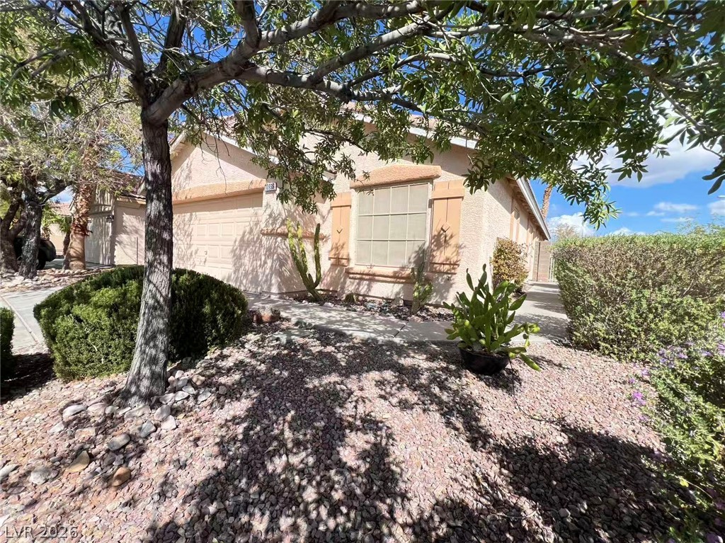 10996 Crispinio Street Property Photo 2