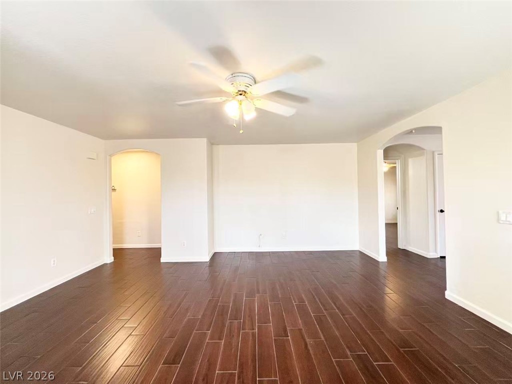 10996 Crispinio Street Property Photo 8