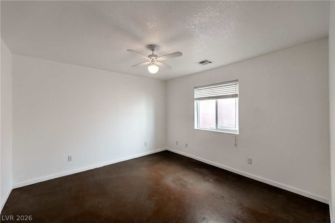 3195 Heyer Street Property Photo 21