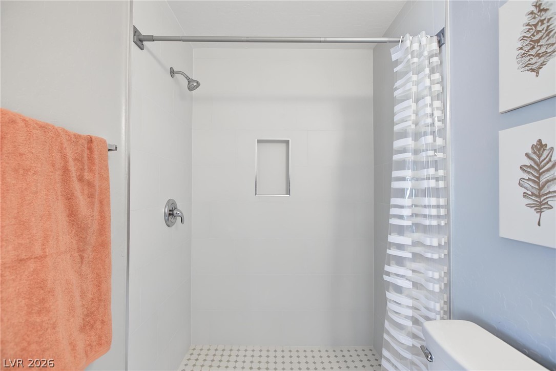 6273 Lautman Ridge Court Property Photo 37