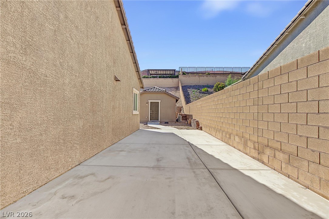6273 Lautman Ridge Court Property Photo 44