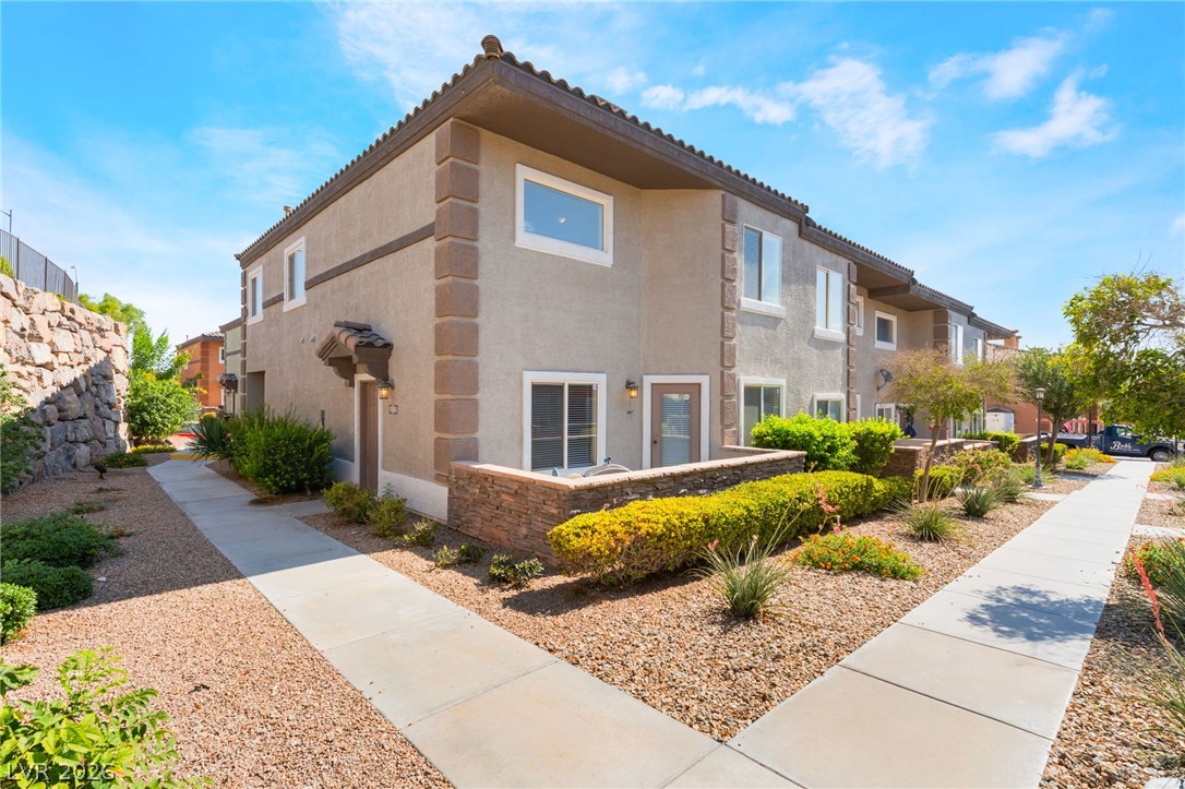 10563 GOLD SHADOW Avenue Property Photo 1