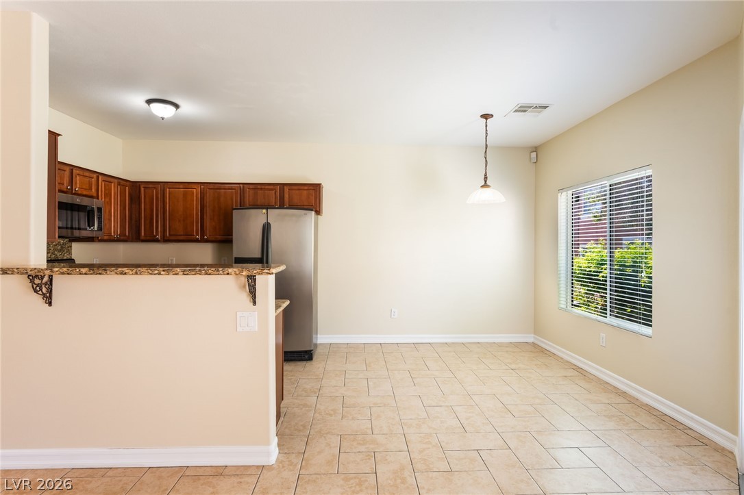 10563 Gold Shadow Avenue Property Photo 9