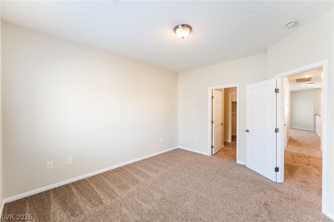 10563 Gold Shadow Avenue Property Photo 28