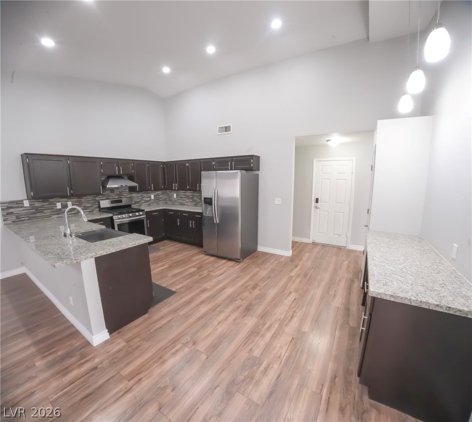 7973 Boardwalk Way Property Photo 7
