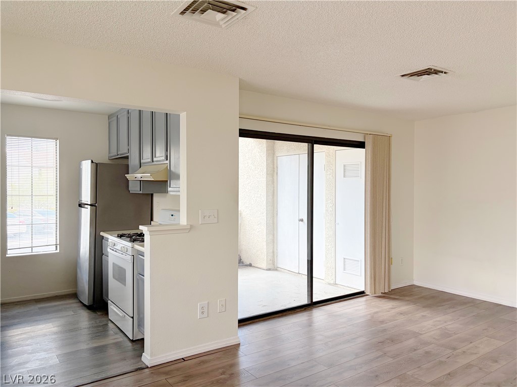 4813 Nara Vista Way 101 Property Photo 4