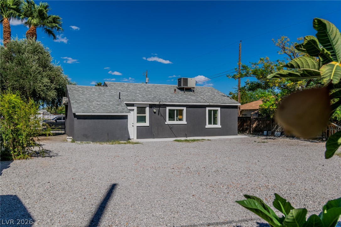 1604 Lewis Avenue Property Photo 21