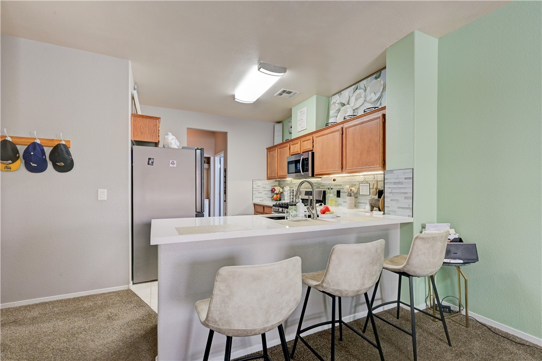 2050 North Los Feliz Street 183 Property Photo 18