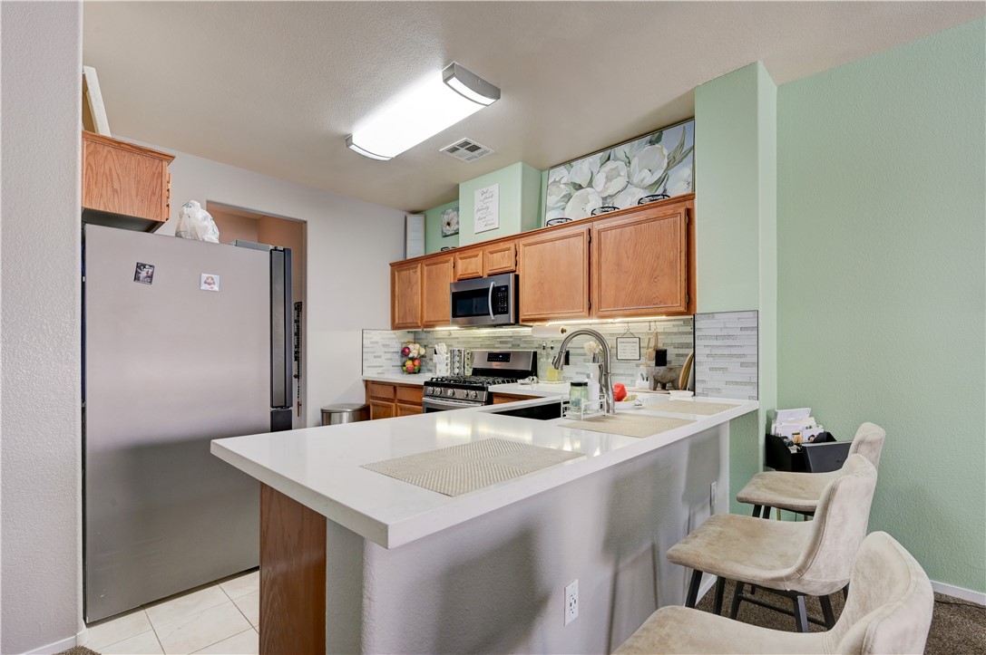2050 North Los Feliz Street 183 Property Photo 19