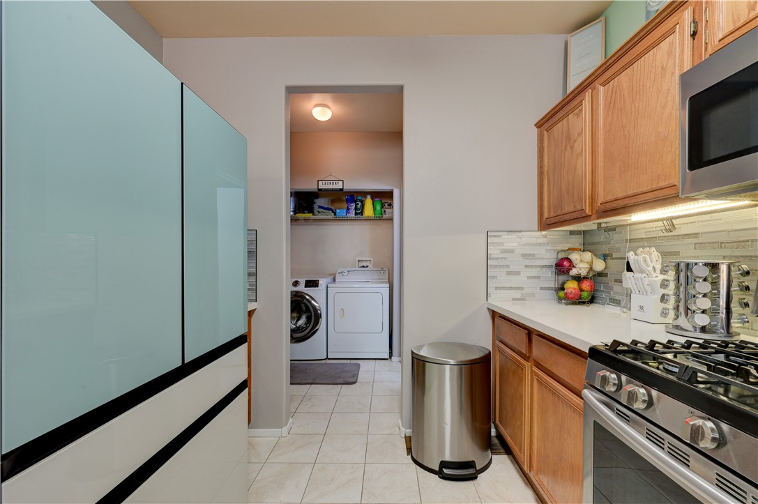 2050 North Los Feliz Street 183 Property Photo 22