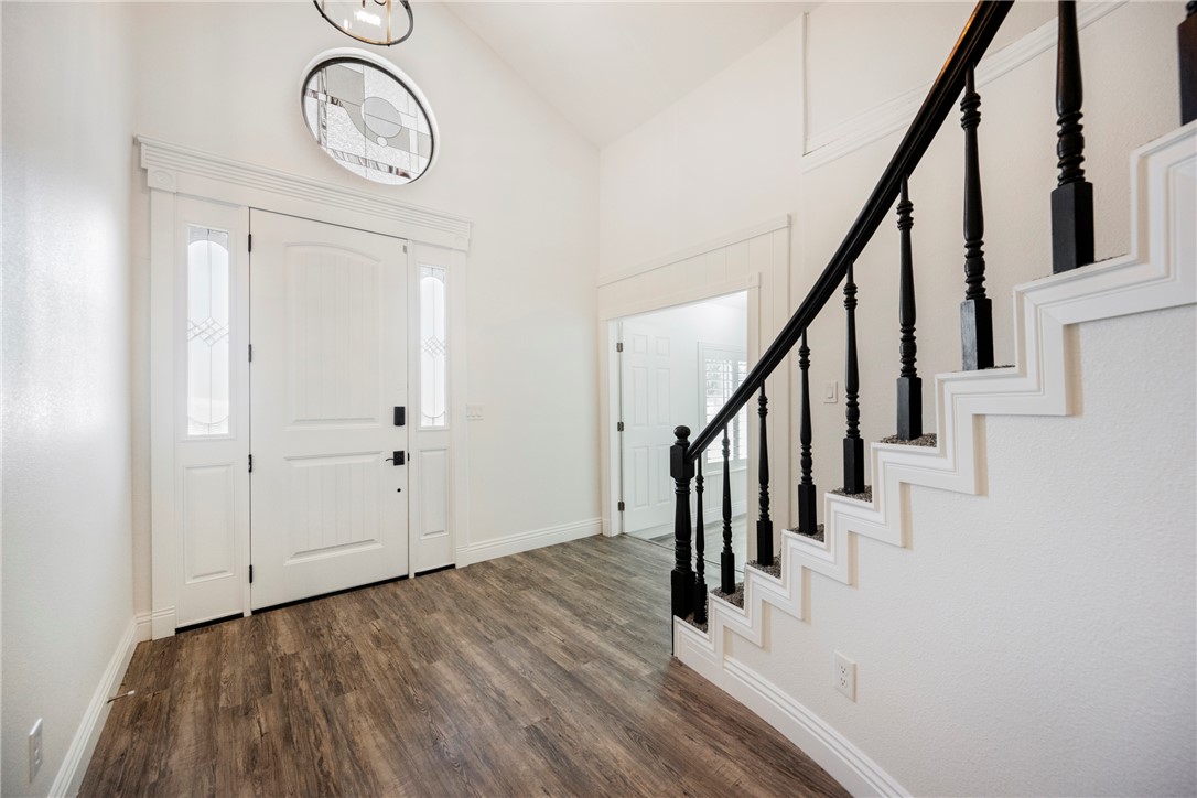 6480 Bristlecone Circle Property Photo 4