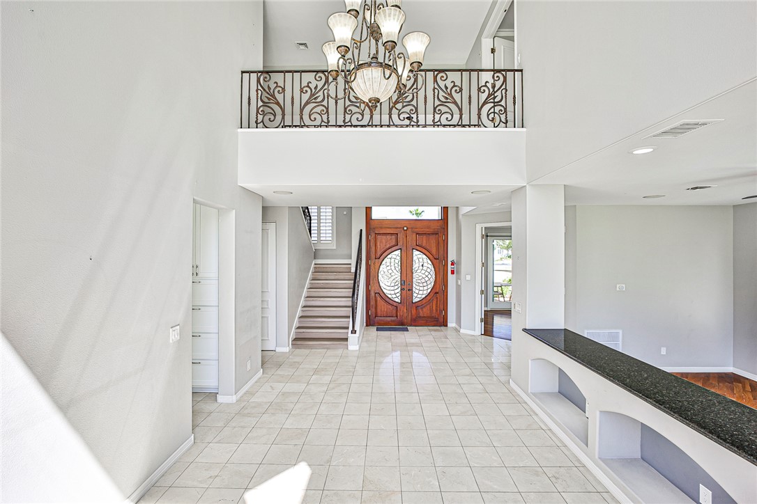 3137 Beach View Court Property Photo 6