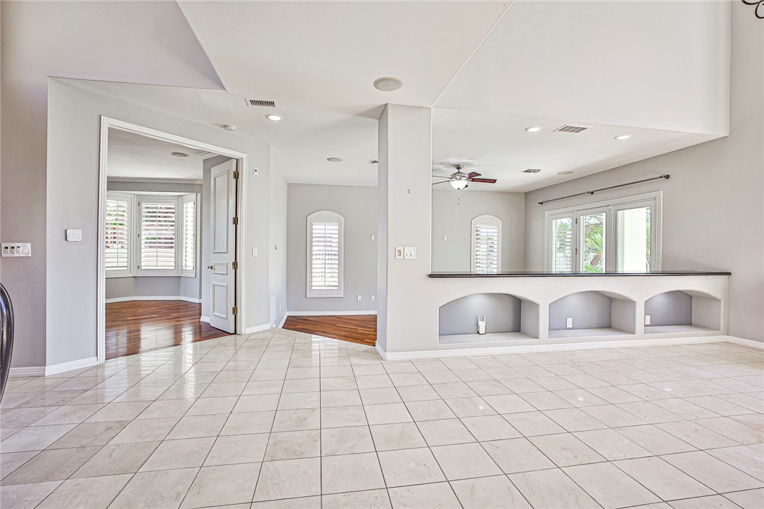 3137 Beach View Court Property Photo 10