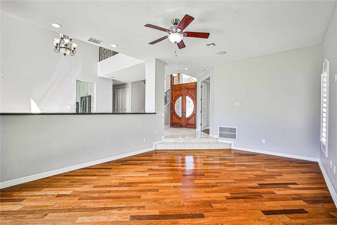 3137 Beach View Court Property Photo 13